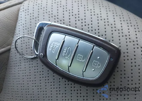 2020 Hyundai Elantra Limited from USA, damaged, VIN 5NPD84LF2LH597516